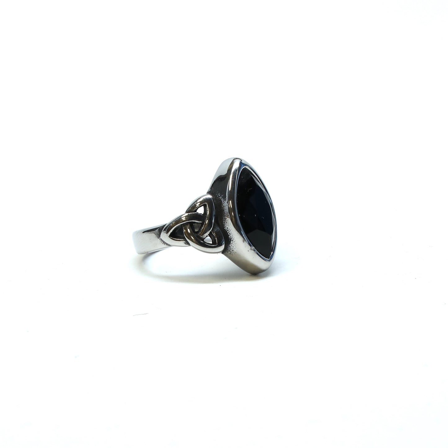 //Style 76-M// 316L Stainless Steel Black Onyx Weave Ring