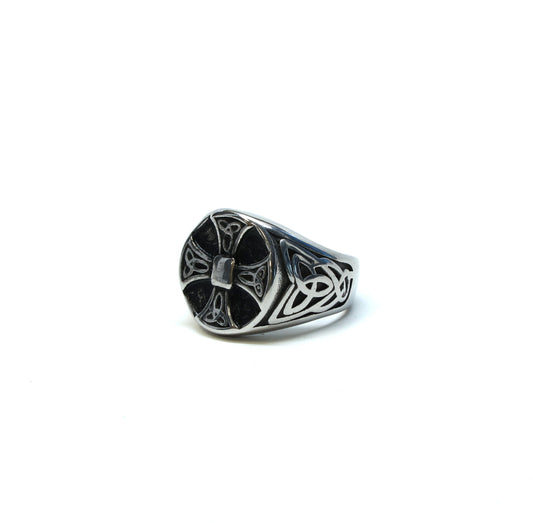 //Style 86-A// 316L Stainless Steel Celtic Cross Ring